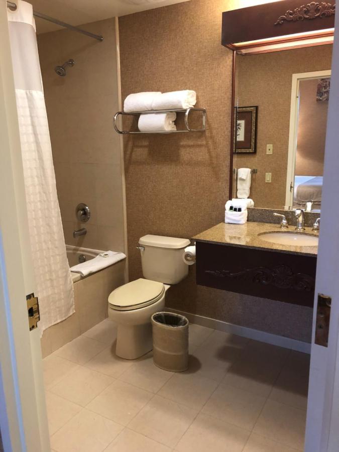The Inn And Spa At East Wind Wading River Bagian luar foto