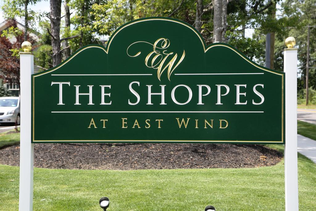 The Inn And Spa At East Wind Wading River Bagian luar foto