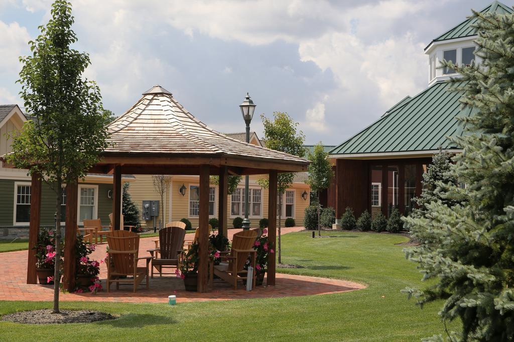 The Inn And Spa At East Wind Wading River Bagian luar foto